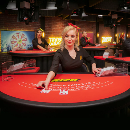 Why Live Casinos Are Popular in Online Gaming